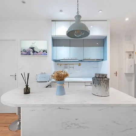 Le Sapphire Apartment